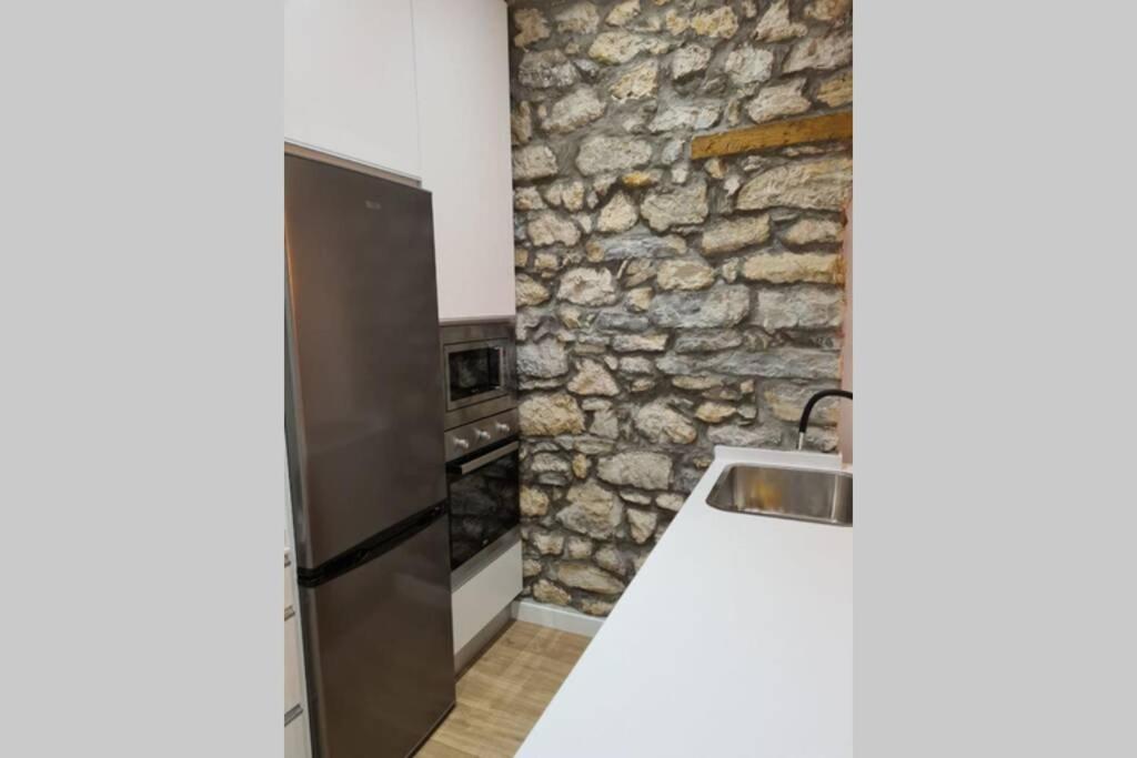 119A - Espectacular Apartamento En Pleno Centro 기욘 외부 사진